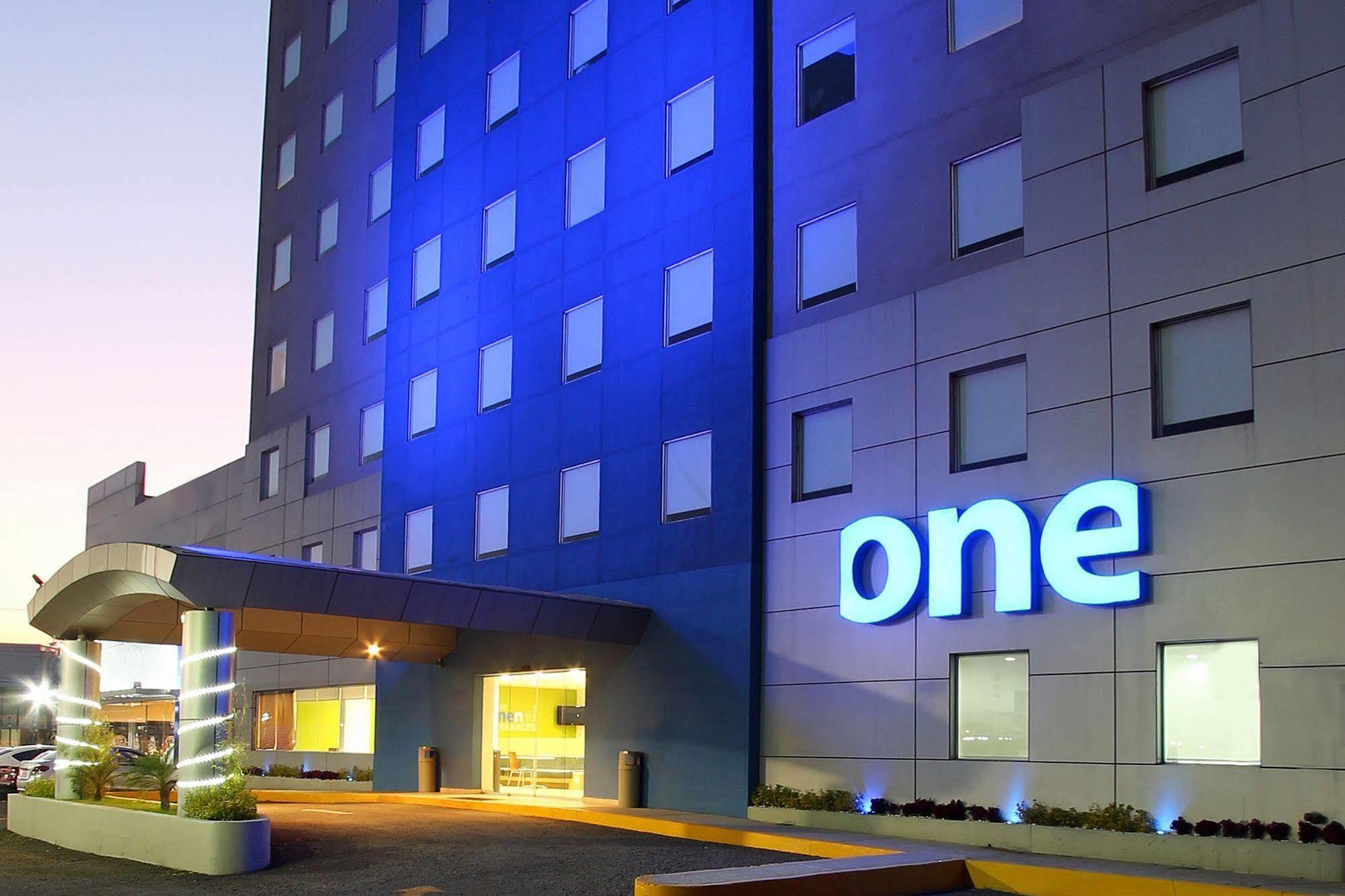 Hotel One Queretaro Aeropuerto Exterior foto